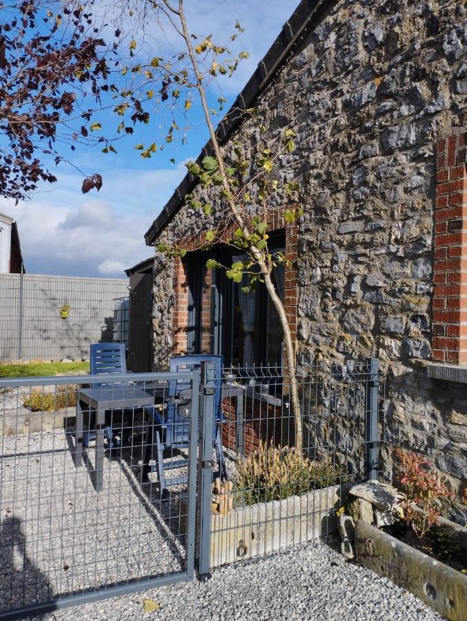 La Chambre D Angeline Foy-Notre-Dame Eksteriør billede